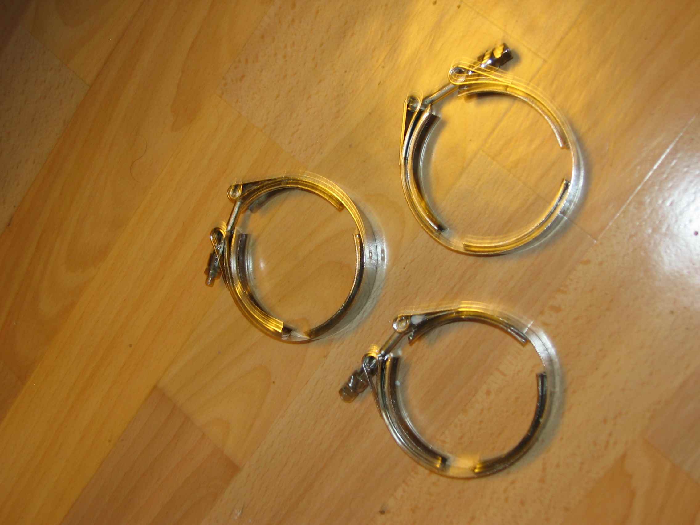 V-Clamps.jpg