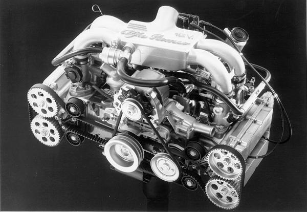 Min alfa 33 motor.jpg